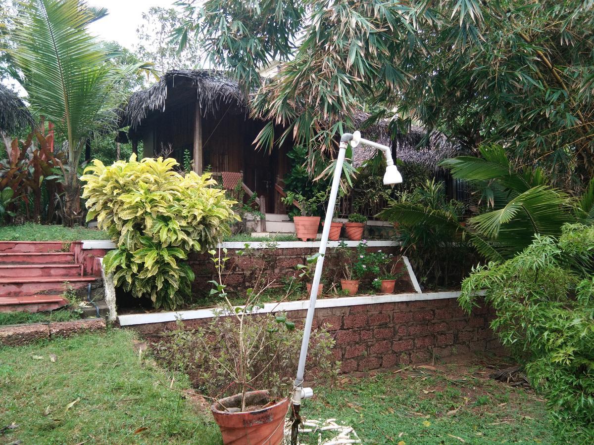 Natural Cottage Varkala Ngoại thất bức ảnh